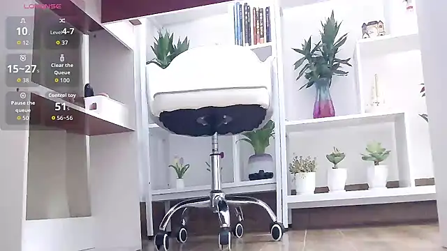 Tianxin6 online show from 06-01-26, 11:15