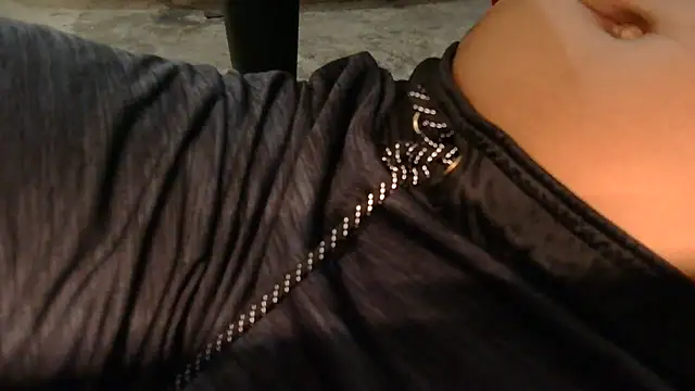 Snapshot of Gmajor chatting on 10-21-25, 10:09 Gmajor online show from 10-21-25, 10:09