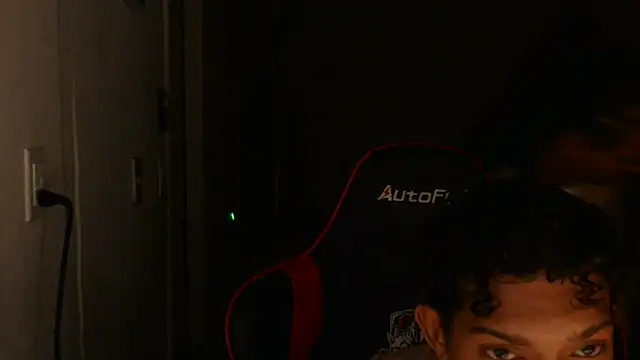 Snapshot of Gmajor chatting on 09-20-25, 04:06 Gmajor online show from 09-20-25, 04:06