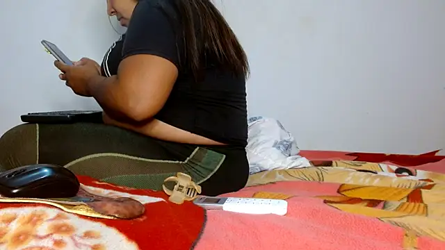 69smallstar online show from 11-16-25, 06:01