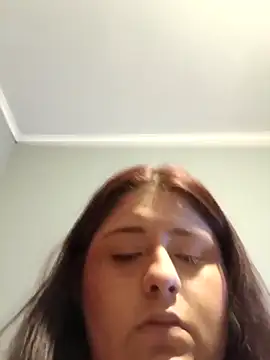 tudiablitalitabellaaa online show from 02-12-26, 05:07