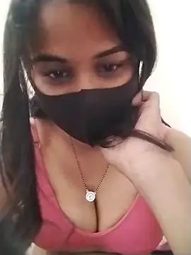 Snapshot of DivyaBhabhi69@xh chatting on 10-20-25, 04:03 DivyaBhabhi69xh online show from 10-20-25, 04:03