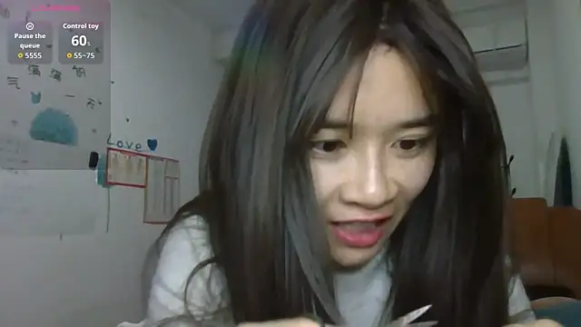 Monice1314 online show from 10-31-25, 07:38