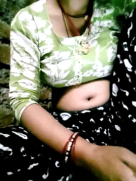 Hot tin74 online show from 05-01-26, 05:18