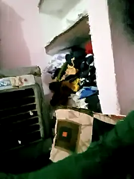 Hot tin74 online show from 09-15-25, 06:52