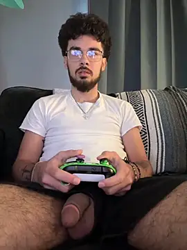 Snapshot of bigbrownpleasure chatting on 09-14-25, 10:21 bigbrownpleasure online show from 09-14-25, 10:21