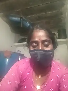 Snapshot of Mahi9696 chatting on 10-18-25, 03:25 Mahi9696 online show from 10-18-25, 03:25