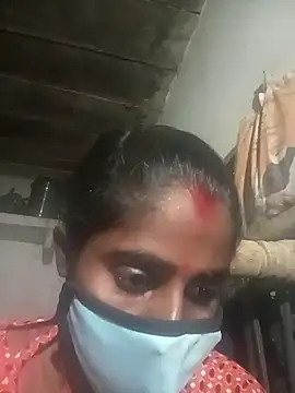 Snapshot of Mahi9696 chatting on 10-28-25, 04:06 Mahi9696 online show from 10-28-25, 04:06