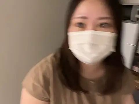 Snapshot of shimera-nohime25 chatting on 09-10-25, 02:27 shimera-nohime25 online show from 09-10-25, 02:27