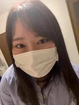 Snapshot of shimera-nohime25 chatting on 10-30-25, 01:31 shimera-nohime25 online show from 10-30-25, 01:31