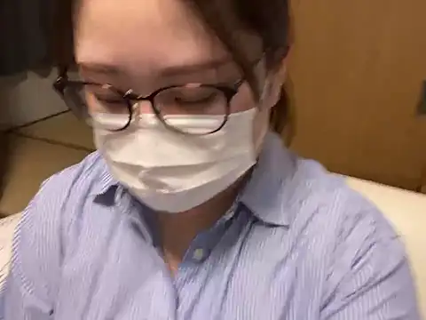 Snapshot of shimera-nohime25 chatting on 09-11-25, 11:10 shimera-nohime25 online show from 09-11-25, 11:10