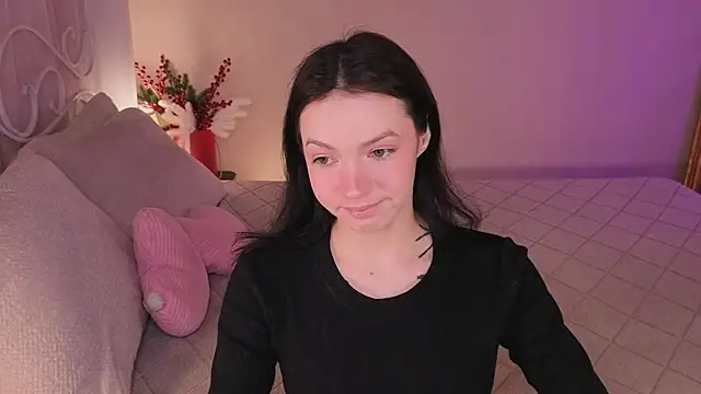 Loona Eclipse online show from 11-26-25, 08:09