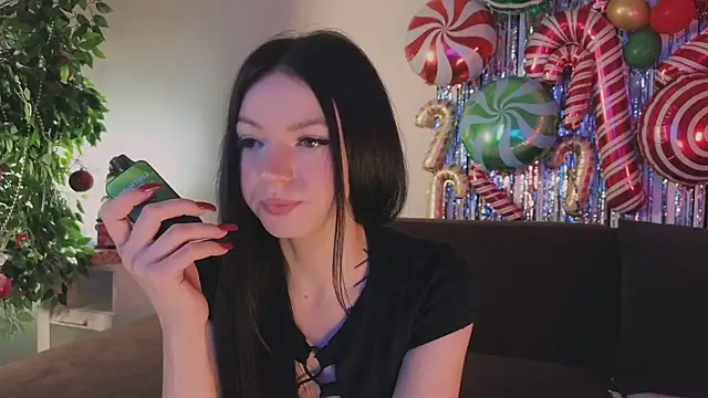 Loona Eclipse online show from 01-10-26, 08:26