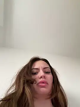 prettylittlefooxy online show from 04-07-26, 04:09