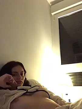 Snapshot of prettylittlefooxy chatting on 11-12-25, 11:41 prettylittlefooxy online show from 11-12-25, 11:41