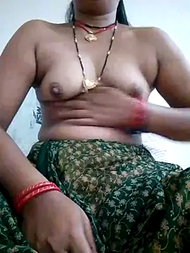 Snapshot of Suhani_hot12 chatting on 10-03-25, 10:33 Suhani hot12 online show from 10-03-25, 10:33