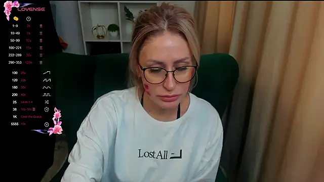 Snapshot of PamellaMurphy chatting on 02-07-26, 04:31 PamellaMurphy online show from 02-07-26, 04:31