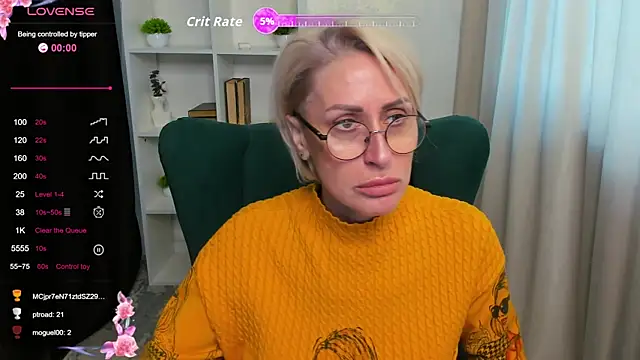 Snapshot of PamellaMurphy chatting on 09-17-25, 08:05 PamellaMurphy online show from 09-17-25, 08:05