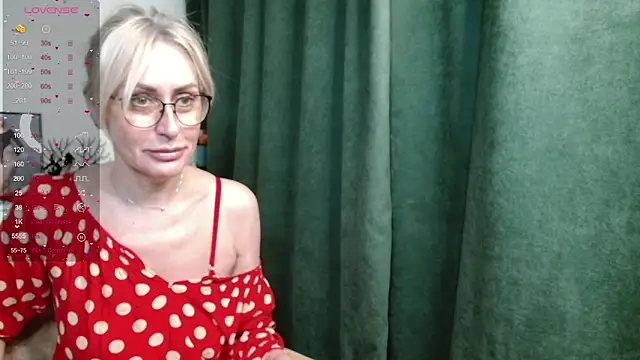 Snapshot of PamellaMurphy chatting on 05-03-26, 11:52 PamellaMurphy online show from 05-03-26, 11:52