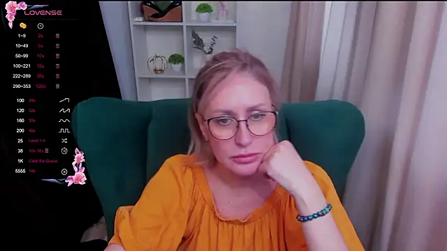 Snapshot of PamellaMurphy chatting on 02-09-26, 07:06 PamellaMurphy online show from 02-09-26, 07:06