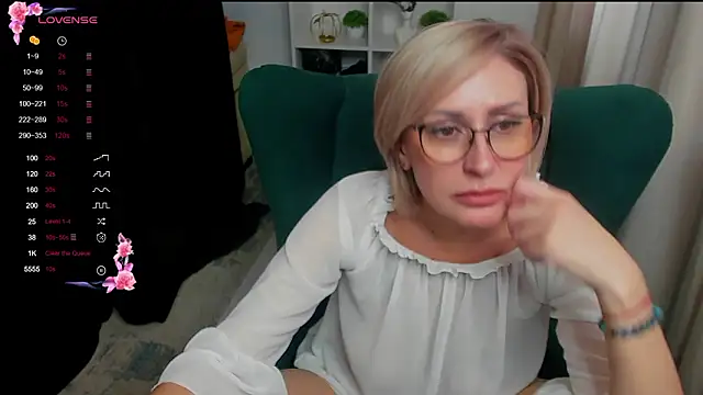 Snapshot of PamellaMurphy chatting on 02-08-26, 04:54 PamellaMurphy online show from 02-08-26, 04:54