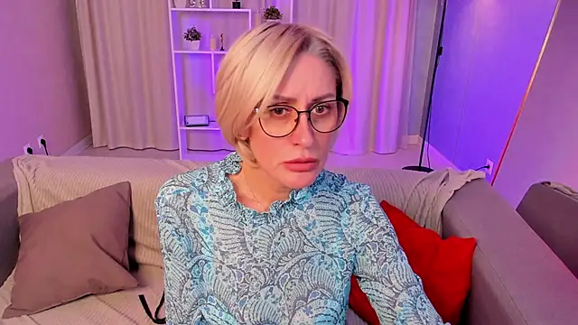 PamellaMurphy online show from 10-28-25, 08:35