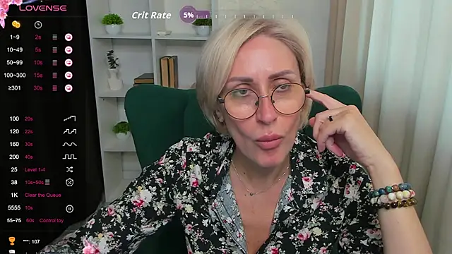 Snapshot of PamellaMurphy chatting on 09-18-25, 08:17 PamellaMurphy online show from 09-18-25, 08:17