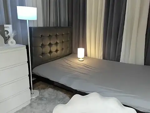 Blaire Samantha online show from 10-25-25, 08:46