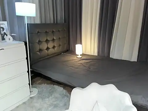 Blaire Samantha online show from 10-06-25, 10:38