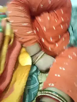 Snapshot of sonaya9y chatting on 10-30-25, 04:55 sonaya9y online show from 10-30-25, 04:55