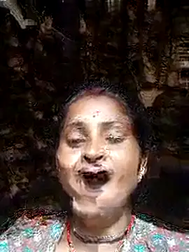 Snapshot of sonaya9y chatting on 09-19-25, 04:27 sonaya9y online show from 09-19-25, 04:27