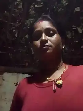 Snapshot of sonaya9y chatting on 09-22-25, 04:46 sonaya9y online show from 09-22-25, 04:46