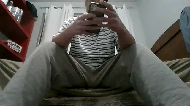 CouplesFuckToy69 online show from 10-28-25, 04:35