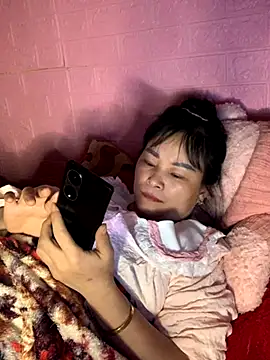 Star-sweet online show from 11-20-25, 03:12