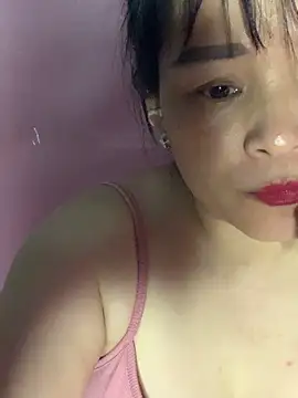 Snapshot of Star-sweet chatting on 10-21-25, 03:11 Star-sweet online show from 10-21-25, 03:11
