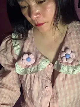 Star-sweet online show from 12-14-25, 04:01