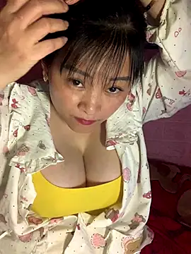 Star-sweet online show from 12-18-25, 01:37