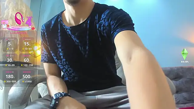 Eross Santy online show from 10-30-25, 01:42