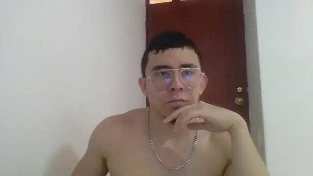 Eross Santy online show from 06-17-26, 03:22