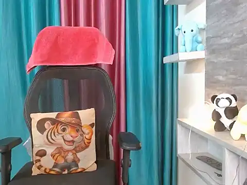 Your candy 47 online show from 04-28-26, 03:38