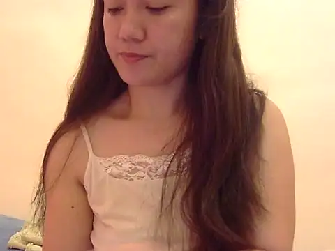 Lovelyclaya online show from 11-11-25, 03:01