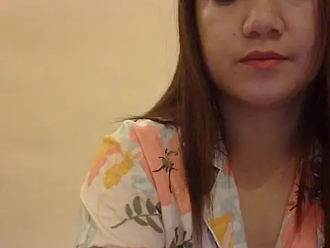 Lovelyclaya online show from 02-19-26, 09:45