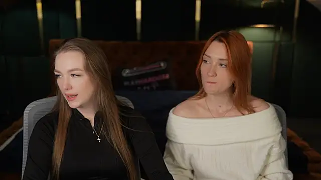 Ella 054 online show from 11-27-25, 07:36