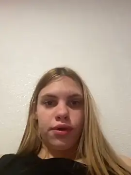 rinabluu online show from 11-14-25, 05:27