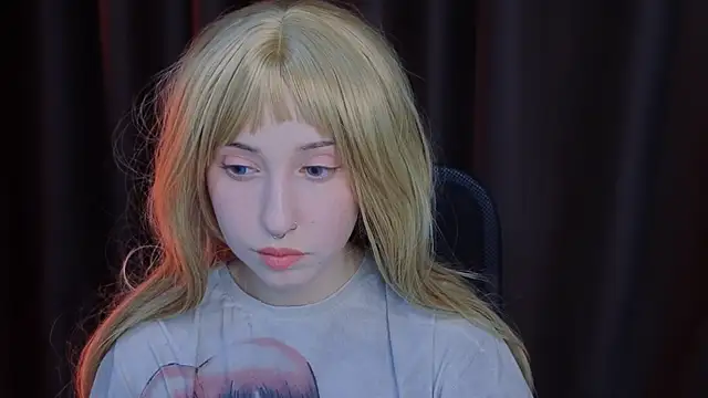 YukiMisa online show from 11-25-25, 04:07