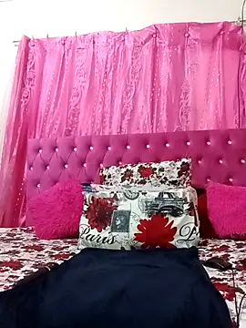 Snapshot of SexyBootie chatting on 02-07-26, 08:55 SexyBootie online show from 02-07-26, 08:55