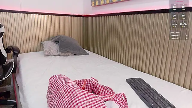 Sammy Lovee online show from 02-20-26, 07:27