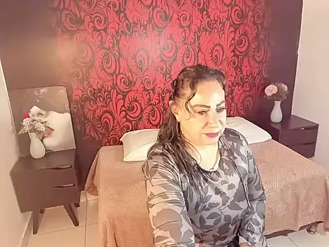 LucianaBlackwell online show from 10-01-25, 03:05