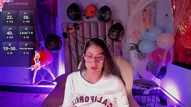 Karoline21 online show from 10-24-25, 02:10