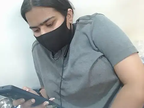 Snapshot of Nataliya_Singh chatting on 03-18-26, 04:48 Nataliya Singh online show from 03-18-26, 04:48